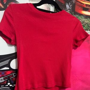 red shirt from h&m